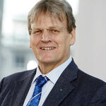 Pro. Eicke R. Weber © Fraunhofer ISE 